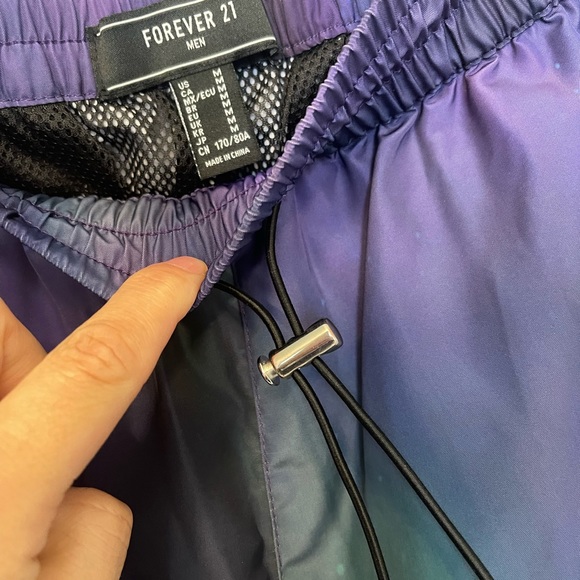 Forever 21 mens joggers - Picture 2 of 3